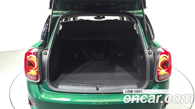 Mini Countryman 2019 thumb 2