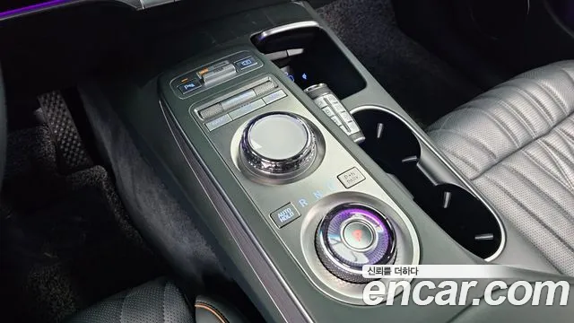 Genesis GV70 2021 thumb 8