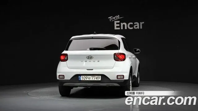 Hyundai Venue 2021 thumb 9