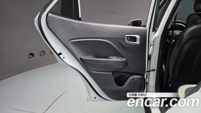 Hyundai Venue 2021 thumb 10