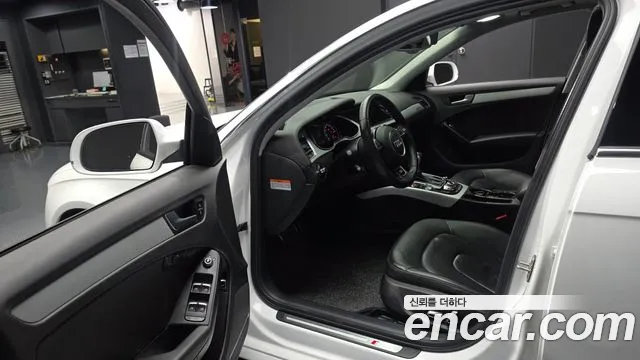 Audi A4 2015 thumb 5