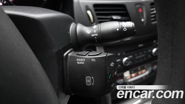 Renault SM5 2015 thumb 6