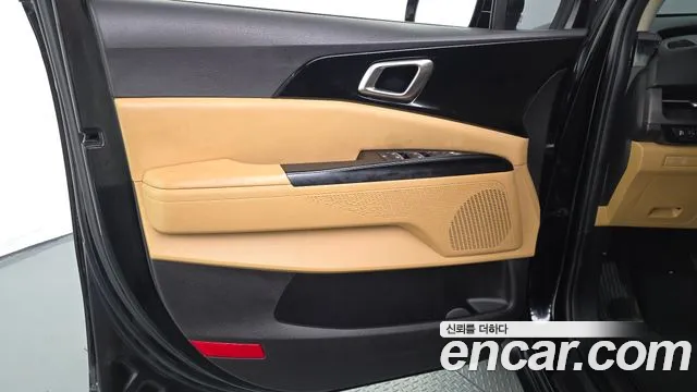 Kia Carnival 2022 thumb 5