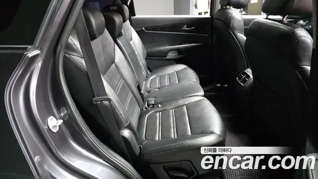 Kia Sorento 2016 thumb 12
