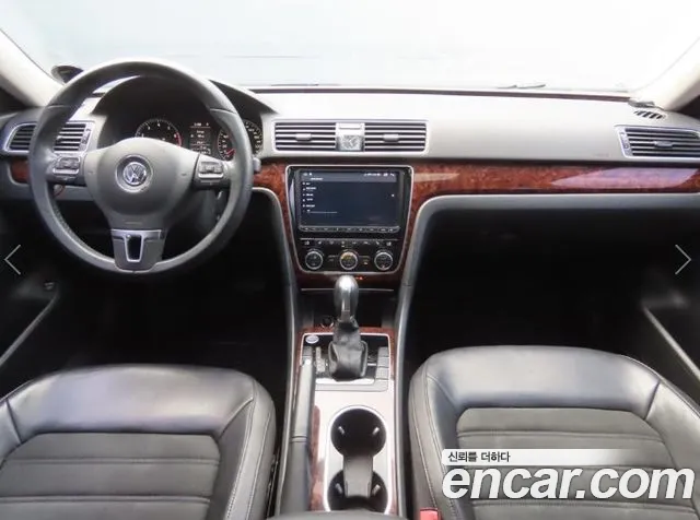 Volkswagen Passat (North America and China) 2013 thumb 11