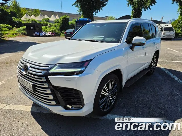 Lexus LX 2025 thumb 10