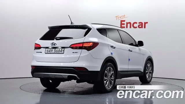 Hyundai Santa Fe 2014 thumb 8