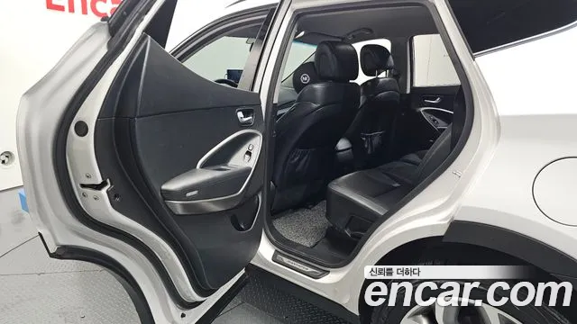 Hyundai Santa Fe 2014 thumb 5