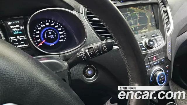 Hyundai Santa Fe 2014 thumb 6