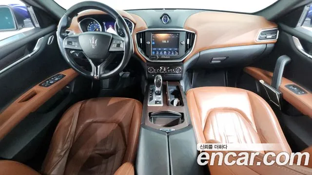 Maserati Ghibli 2013 thumb 5