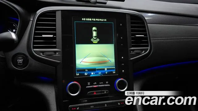 Renault Megane 2016 thumb 10