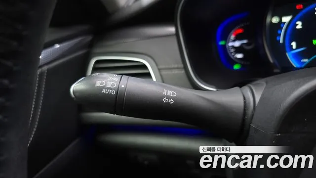Renault Megane 2016 thumb 8