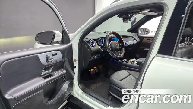 Mercedes-Benz GLB 2021 thumb 7