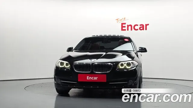 BMW 5 серии 2012 thumb 10