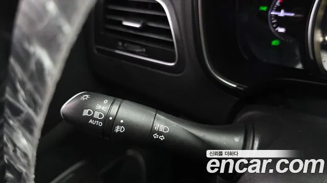 Renault Koleos 2019 thumb 9