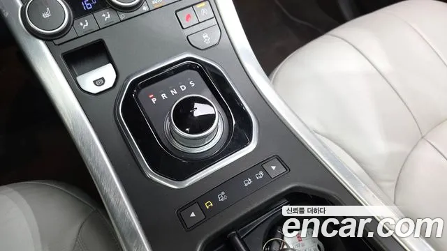 Land Rover Range Rover Evoque 2016 thumb 7