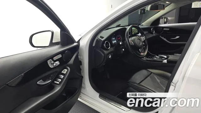 Mercedes-Benz C-Класс 2016 thumb 7