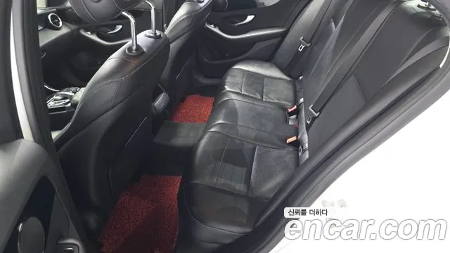 Mercedes-Benz C-Класс 2016 thumb 9