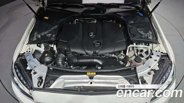 Mercedes-Benz C-Класс 2015 thumb 8