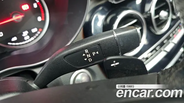 Mercedes-Benz C-Класс 2015 thumb 9