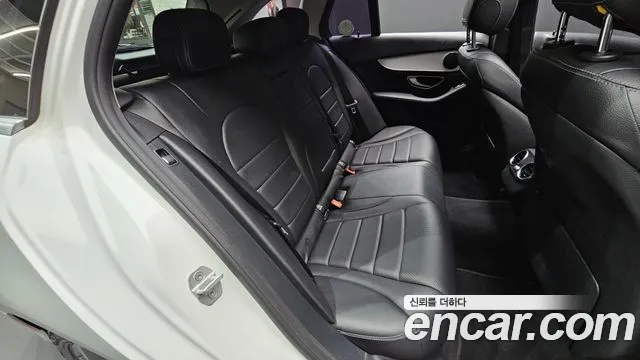 Mercedes-Benz C-Класс 2015 thumb 7