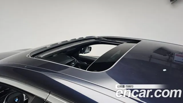 BMW 5 серии 2020 thumb 8