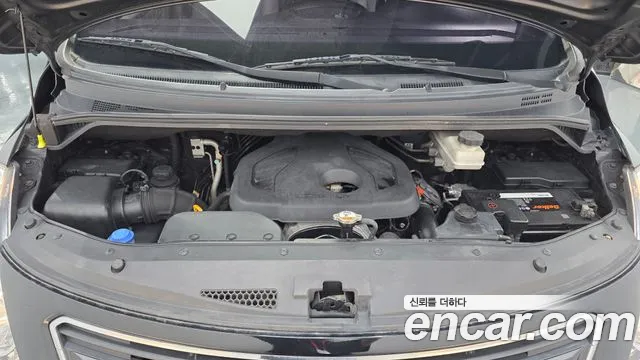 Hyundai Starex 2016 thumb 11