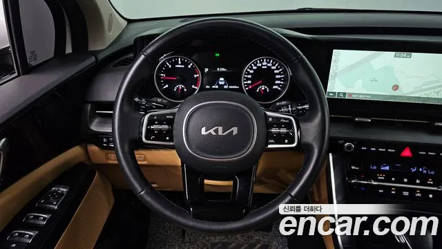 Kia Carnival 2022 thumb 3