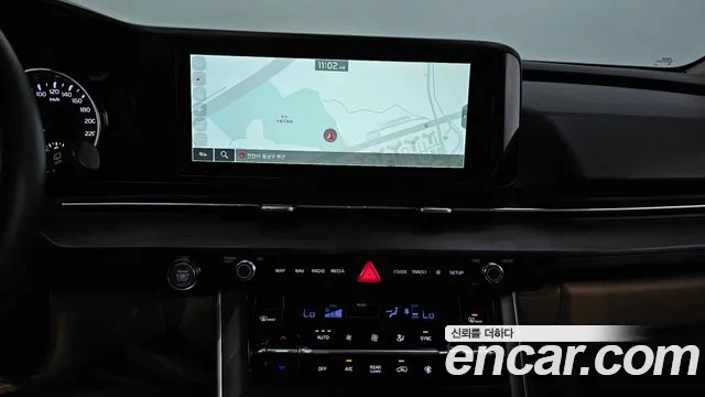Kia Carnival 2022 thumb 9