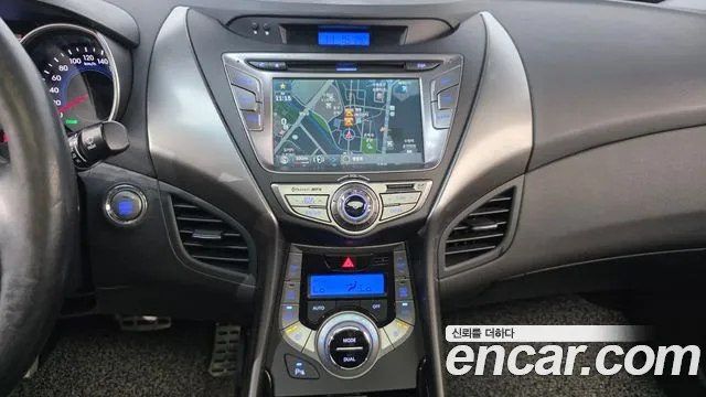 Hyundai Avante 2013 thumb 6