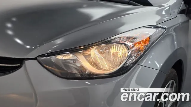 Hyundai Avante 2013 thumb 11