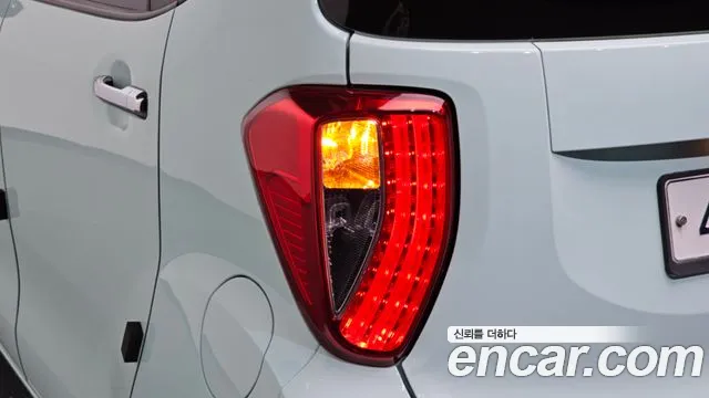 Kia Ray 2012 thumb 10