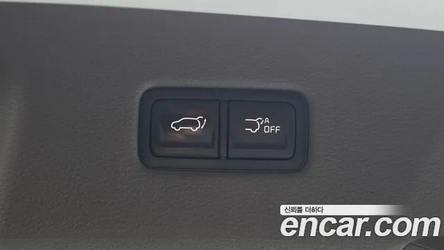Kia Carnival 2020 thumb 3