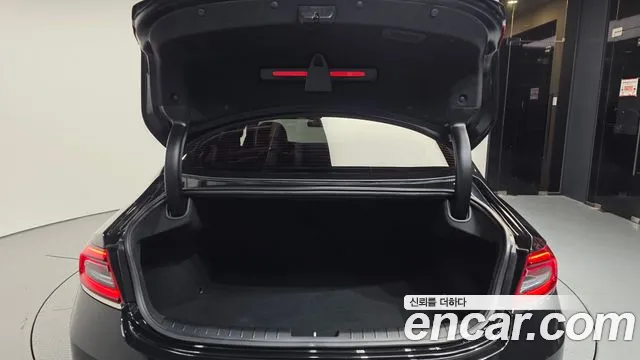 Hyundai Grandeur 2018 thumb 3