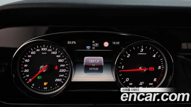 Mercedes-Benz E-Класс 2017 thumb 6