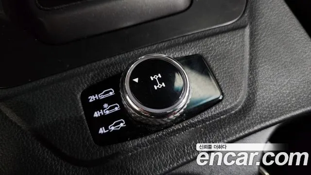 KG_Mobility_Ssangyong Rexton 2022 thumb 11