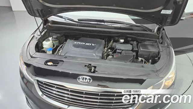Kia Carnival 2015 thumb 2
