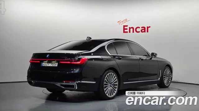BMW 7 серии 2022 thumb 7