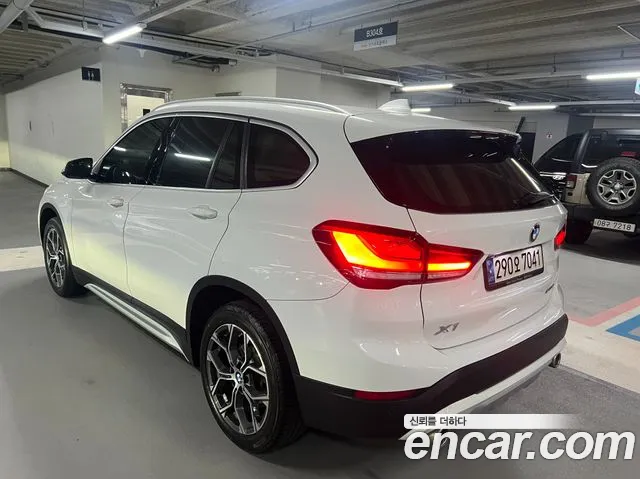 BMW X1 2021 thumb 2