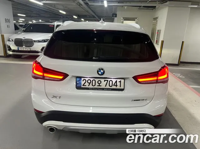 BMW X1 2021 thumb 8