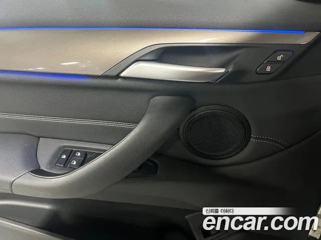 BMW X1 2021 thumb 9