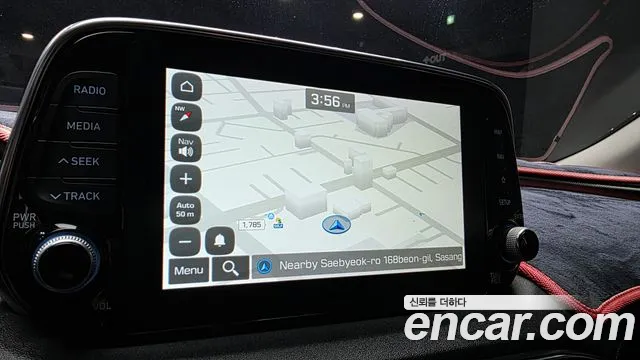 Hyundai Santa Fe 2019 thumb 9