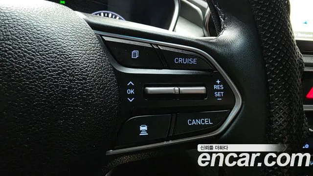 Hyundai Santa Fe 2019 thumb 7