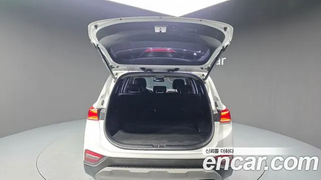 Hyundai Santa Fe 2019 thumb 6
