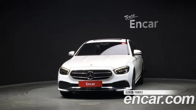 Mercedes-Benz E-Класс 2021 thumb 8