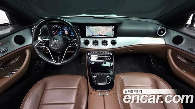 Mercedes-Benz E-Класс 2021 thumb 6