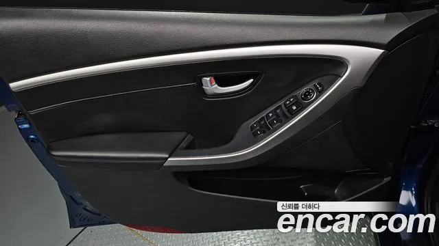 Hyundai i30 2013 thumb 5