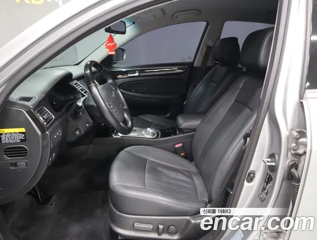 Hyundai Genesis 2013 thumb 11