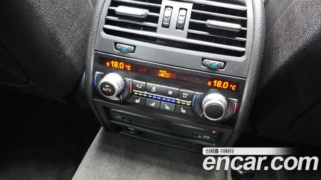 BMW 7 серии 2012 thumb 5