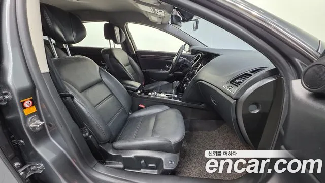 Renault Latitude 2015 thumb 11